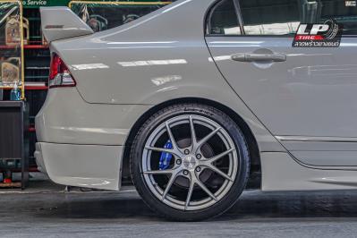 รถ - HONDA CIVIC ล้อแม็ก -LENSO Jager Dyna ซิลเวอร์ด้าน ขอบ - 18x8.5 ET35 5x114.3
ยาง - LENSO D-1CS เบอร์ - 225/40-18