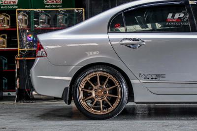 
รถ - HONDA CIVIC ล้อแม็ก - NK Performance NK40 (ZE40) Flowforming ขอบ - 17x8.5 5x114.3 35
ยาง - LENSO D-1CS เบอร์ -215/45-17
