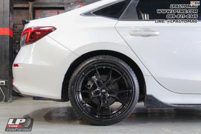 รถ - HONDA CIVIC ล้อแม็ก - W2 Wheels WFF-F FlowForming Crystal Black สเปค - 18x8.5 ET35 5x114.3 ยาง - LENSO D-1CS เบอร์ - 235/40-18