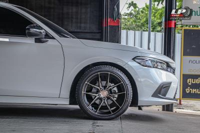 รถ - Honda Civic FE ล้อแม็ก -VAGE VF02 (TMF-099) ดำกลึงหน้าชา ขอบ - 18x8.5 ET35 5x112-5x114.3
ยาง - LENSO D-1CS เบอร์ - 235/40-18