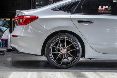 รถ - Honda Civic FE ล้อแม็ก -VAGE VF02 (TMF-099) ดำกลึงหน้าชา ขอบ - 18x8.5 ET35 5x112-5x114.3
ยาง - LENSO D-1CS เบอร์ - 235/40-18