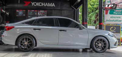 รถ - Honda Civic FE ล้อแม็ก -VAGE VF02 (TMF-099) ดำกลึงหน้าชา ขอบ - 18x8.5 ET35 5x112-5x114.3
ยาง - LENSO D-1CS เบอร์ - 235/40-18