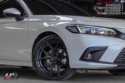 รถ - HONDA CIVIC ล้อแม็ก -VAGE VF04 (TMF-104) สเปค - 18x8.5 ET35 5x112-5x114.3 ดำด้าน ยาง - LENSO D-1CS เบอร์ - 235/40-18