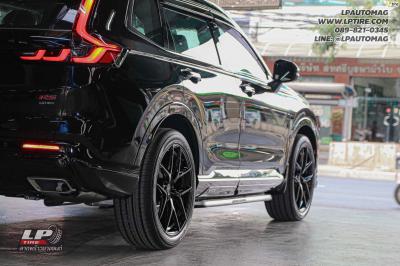 รถ - HONDA CR-V ล้อแม็ก - VAGE VF04 BLACK สเปค - 20x8.5 ET35 5x120 ยาง - YOKOHAMA V552
เบอร์ - 255/45-20