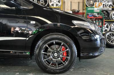 Honda City + ล้อแม็กลาย Advan RS 15นิ้ว สี Black Chrome + ยาง FALKEN ZE322 195/60R15