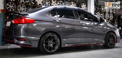 HONDA CITY + ล้อแม็ก LENSO JAGER DYNA ขอบ 17นิ้ว สีHD + ยางรถยนต์ DEESTONE R702 205/45-17