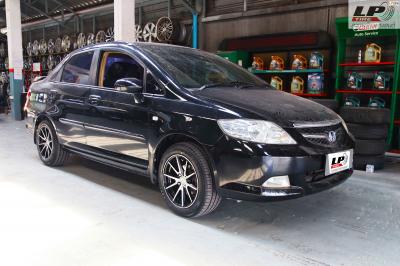 
HONDA CITY เปลื่ยนแม็ก VOSSEN 15x7 ET35 4x100 #ดำหน้าเงา+ยางยนต์ ALLIANCE 030Ex MADE IN JAPAN 195/55-15 ปี20


+ซ่อมช่วงล่าง 