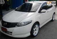 Honda City + ล้อแม็ก Lenso Project D01 (PD1) 17นิ้ว สีขาวขอบฟ้า + ยาง DUNLOP LM703 205/45R17