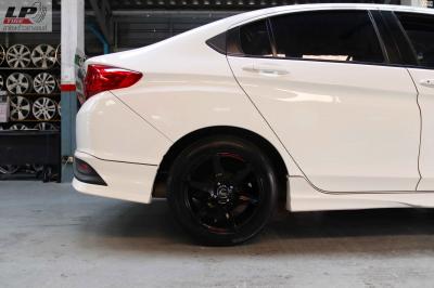 #HONDA#CITY จัดแม็ก COSMIS INNERLINE.S1 15x7 ET30 4x100 + ฝาครอบ BREMBO สีแดง