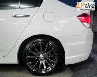 Honda City + ล้อแม็ก Cosmic Venerdi Caterina 17นิ้ว สีBlack Chrome + DUNLOP LM 703 205/45-17