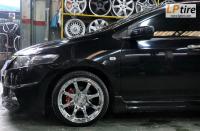 Honda City + ล้อแม็ก KATANA GTR SPORT 3712 17นิ้ว สีโครเมี่ยม + ยาง ZEETEX 205/40-17