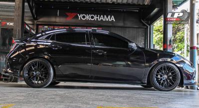 รถ - HONDA CIVIC X (FC) ล้อแม็ก - MGW MF-1202F ดำด้าน สเปค - 18x8.5 ET38 5x113
สเปค - 18x9.5 ET38 5x113 รัดยาง - ยางเดิม เบอร์ -