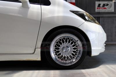 รถ - HONDA FREED II ล้อแม็ก - LENSO BSX A01 สีHSขอบเงา สเปค - 17x7.5 4x100 ET35 รัดยาง - GOODYEAR EAGLE F1 เบอร์ - 215/45-17 (ยางเดิม)