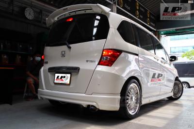 รถ - HONDA FREED II ล้อแม็ก - LENSO BSX A01 สีHSขอบเงา สเปค - 17x7.5 4x100 ET35 รัดยาง - GOODYEAR EAGLE F1 เบอร์ - 215/45-17 (ยางเดิม)