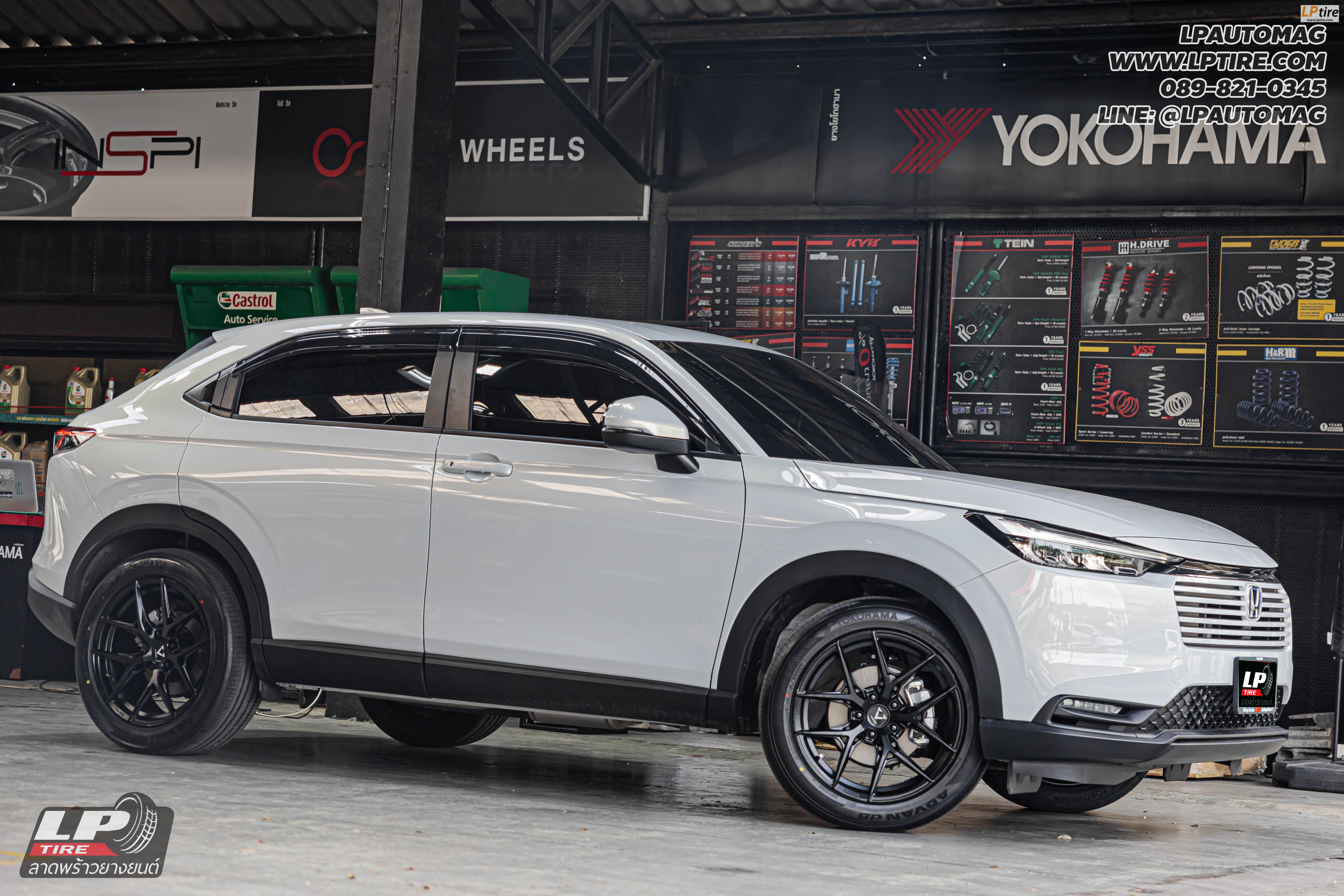 รถ - HONDA HR-V ล้อแม็ก - VAGE VF04 FlowForming BLACK FLAT สเปค - 18x8.5 ET35 5x112-5x114.3
ยาง - YOKOHAMA V553 เบอร์ -235/50-18