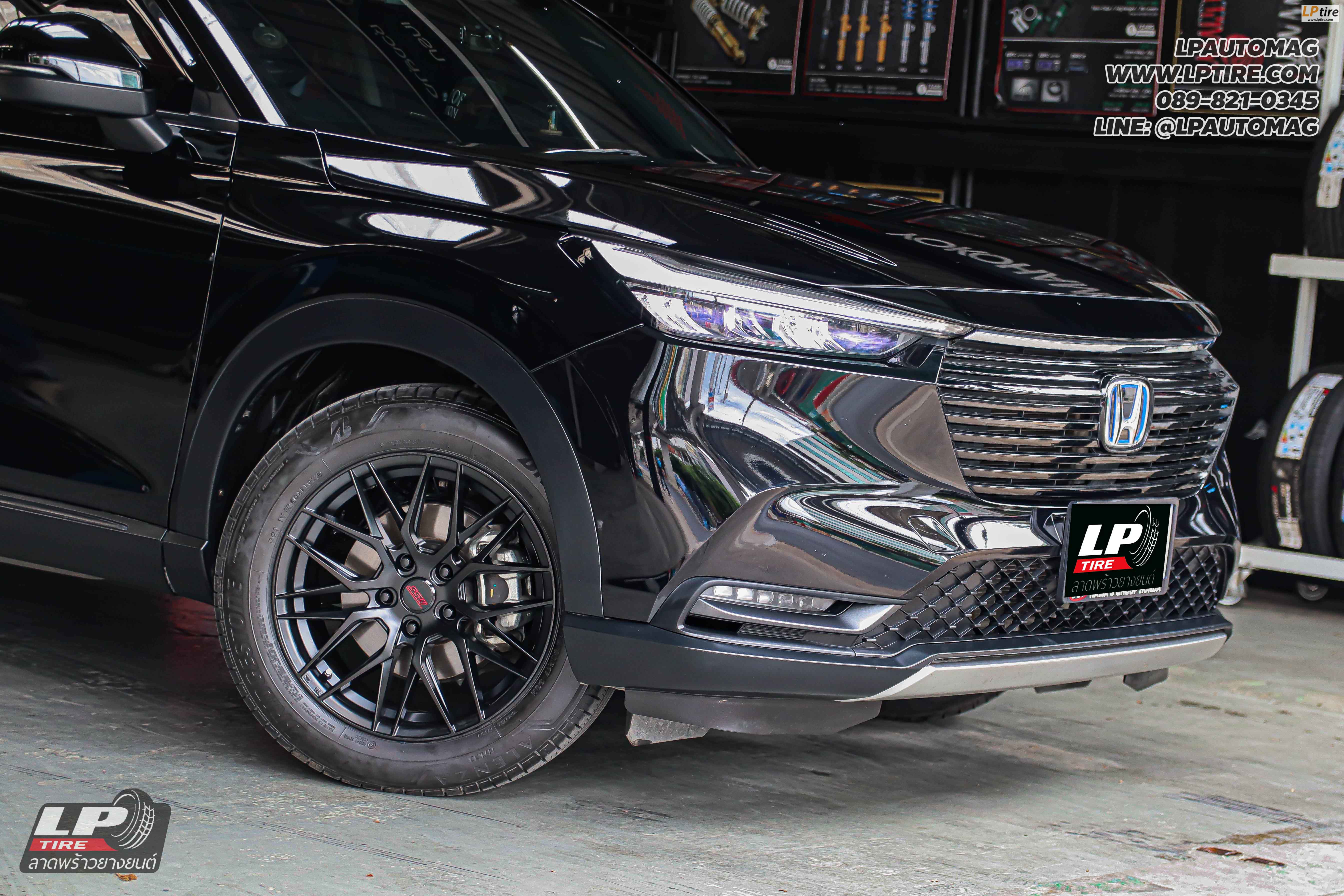 รถ - HONDA HRV ล้อแม็ก -SSW S348 ดำด้าน สเปค - 17x8 ET38 5x114.3 ยาง -BRIDGESTONE เบอร์ -215/60-17