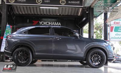 รถ - HONDA HRV ล้อแม็ก - VAGE VF032 ดำด้าน สเปค -18x8.5 ET35 5x112-5x114.3 ยาง - YOKOHAMA V552 เบอร์ - 235/50-18