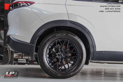 รถ - HONDA HRV ล้อแม็ก - LENSO VENTUS ดำด้าน สเปค - 17x7 ET35 5x114.3 ยาง - BRIDGESTONE
เบอร์ - 215/60-17