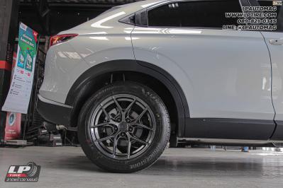 รถ - HONDA HRV ล้อแม็ก - ORI WHEELS CHAPTER-4 FlowForming V-DARK สเปค - 17x8 ET35 5x112-5x114.3 ยาง - BRIDGESTONE ALENZA H/L 33 เบอร์ -215/60 R17