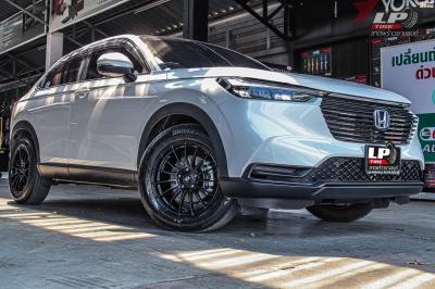 รถ - HONDA HRV ล้อแม็ก - LENSO ProjectD RACE5 ดำด้าน สเปค - 17x7.5 ET35 5x114.3 รัดยาง -Bridgestone Alenza เบอร์- 215/60-17