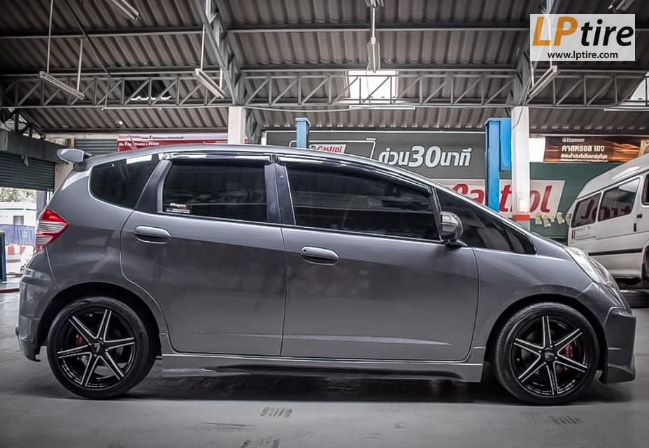 HONDA JAZZ + ล้อแม็ก LENSO JAGER-CRAFT ขอบ 16นิ้ว สีดำมิงริ่งเงิน