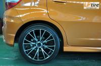 Honda Jazz + ล้อแม็ก Lenso Samurai Bushido (SCB) 17นิ้ว สีดำหน้าเงา
