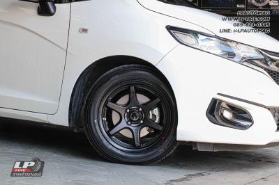 รถ - HONDA JAZZ ล้อแม็ก - ENKEI SC57 ดำด้าน สเปค - 15x7 ET35 4x100 ยาง - ALLIANCE AL30 030Ex
เบอร์ -195/55-15