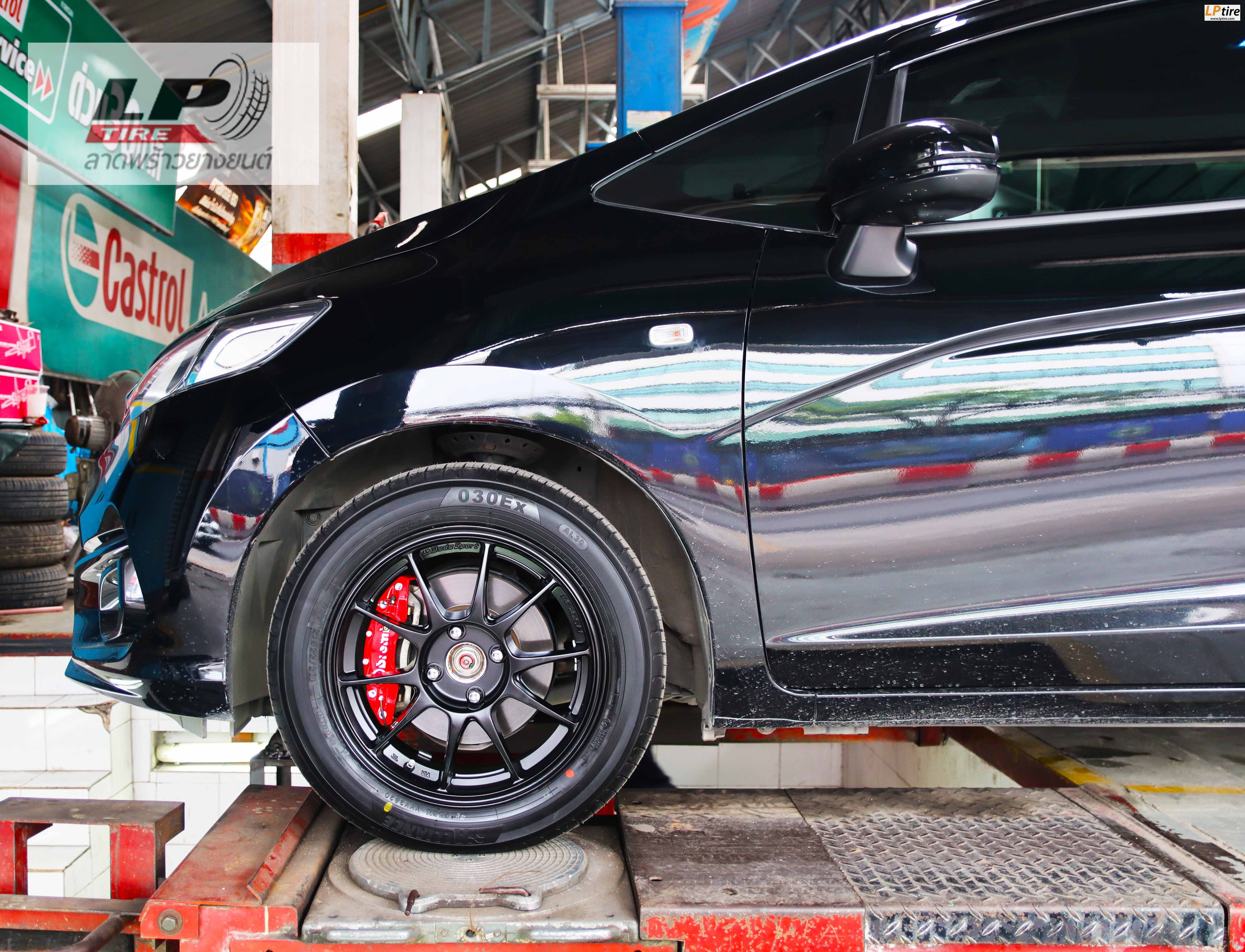 HONDA JAZZ จัดล้อแม็กโปรพร้อมยาง  KPS APEX ZX113 TC105N 15x7 ET35 4x100 ดำด้าน คู่ยาง  ALLIANCE 030Ex MADE IN JAPAN 195/55-15 สวยลงตัว