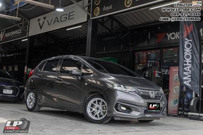 HONDA JAZZ ล้อแม็ก -EmotionR FRE BY LENSO SILVER สเปค - 15x7 ET35 4x100 ยางรถยนต์ - ALLIANCE AL30 030Ex เบอร์ - 195/55-15