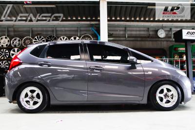 HONDA JAZZ จัดล้อแม็ก LENSO ProjectD D1SE 15x7.5 ET35 4x100 HSขอบเงา พร้อมยาง YOKOHAMA A-DRIVE AA01 195/55-15 ยังสวยลงตัว