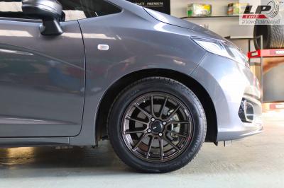 #HONDA#JAZZ จัดล้อแม็ก #ENKEI#SC48 15x7 ET38 4x100 #น้ำตาล พร้อมยางยนต์ HANKOOK V12 195/55 15 สวยงามลงตัว