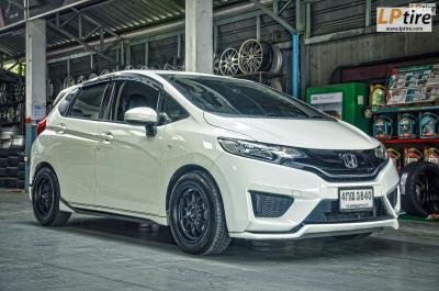 Honda Jazz + ล้อแม็กแท้ Enkei SC55 15นิ้ว สีดำขอบน้ำเงิน