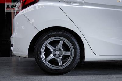 รถ - HONDA JAZZ ล้อแม็ก - APEX ZX140 สี สเปค - 15x7 4x100 ET35 รัดยาง - DUNLOP LM704 เบอร์ - 195/55-15