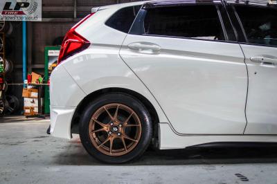 
HONDA JAZZ GK จัดล้อแม็ก #LENSO RACE-3 15x7.5 ET35 4x100 #สีน้ำตาลไหม้ คู่ยางยนต์ HANKOOK K-120 195/55-15


พร้อมจัดสปริงโช๊คอัพ #YSS HONDA JAZZ + ฝาครอบ #BREMBO สีน้ำเงิน สวยงามลงตัวครับ
