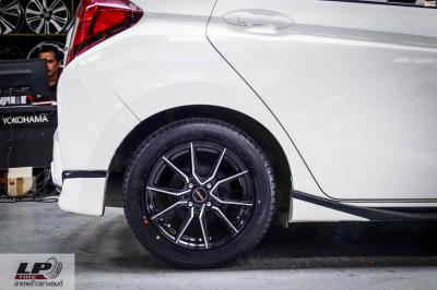 #HONDA#JAZZ จัดล้อแม็ก #LENSO JAGER #JAVA 15x7 ET35 4x100 #ดำหน้าเงา พร้อมยางยนต์ YOKOHAMA A-DRIVE AA01 195/55-15 