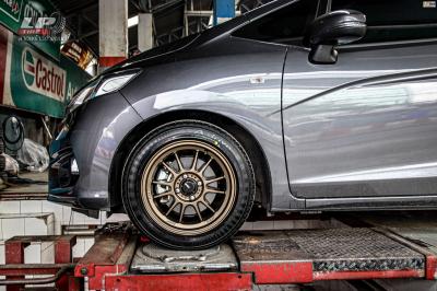 รถ - HONDA JAZZ GK ล้อแม็ก - KONIG N781 น้ำตาล สเปค - 17x7.5 ET40 4x100 รัดยาง - YOKOHAMA A-DRIVE AA01 เบอร์ - 195/55-15 สปริง - TEIN รุ่น - S-TECH