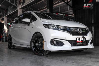 รถ -HONDA JAZZ GK ล้อแม็ก - LENSO Jager Dyna ดำด้าน สเปค - 16x7 ET35 4x100 รัดยาง - YOKOHAMA ES32 เบอร์ - 195/50-16