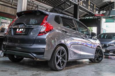 รถ - HONDA JAZZ ล้อแม็ก - LENSO Jager Craft ดำด้าน สเปค - 16x7 ET36 4x100 รัดยาง -FALKEN ZE914
เบอร์- 195/50-16