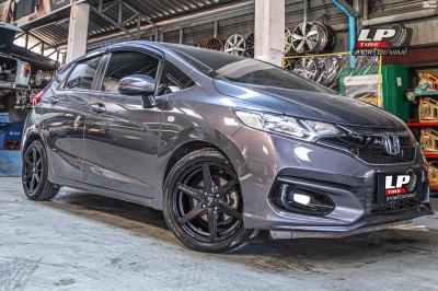 รถ - HONDA JAZZ ล้อแม็ก - LENSO Jager Craft ดำด้าน สเปค - 16x7 ET36 4x100 รัดยาง -FALKEN ZE914
เบอร์- 195/50-16