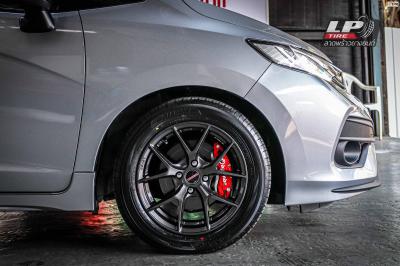 รถ - Honda Jazz ล้อแม็ก - Lenso Jager-Dyna HD สเปค - 15x6.5 ET38 4x100 รัดยาง - Alliance Al30 030Ex เบอร์- 195/55-15