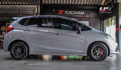 รถ - Honda Jazz ล้อแม็ก - Lenso Jager-Dyna HD สเปค - 15x6.5 ET38 4x100 รัดยาง - Alliance Al30 030Ex เบอร์- 195/55-15