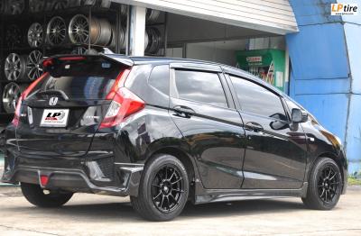 HONDA JAZZ จัดล้อ LENSO 90C 15 ดำด้าน ยาง 195/55R15 YOKOHAMA V701 **ฟรีน็อต LENSO กันขโมย สุดแท้ ดำด้าน***