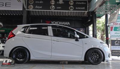 รถ - HONDA JAZZ ล้อแม็ก - KONIG N632 Dekagram FlowForming ดำด้าน สเปค - 15x7 ET28 4x100
ยาง - LENSO D-1CS เบอร์ - 195/50-15