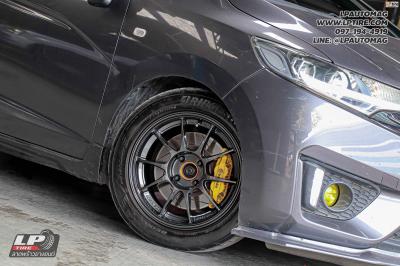 รถ - HONDA JAZZ ล้อแม็ก - NK NK105N (TC105n) Flowforming DGM สเปค - 15x7 ET35 4x100
ยาง - ฺBRIDGESTONE RE004 เบอร์ -195/55-15