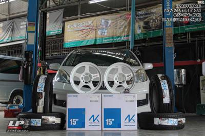 รถ - HONDA JAZZ ล้อแม็ก - NK Performance NK388 (SPOON) Flowforming ขาว สเปค - 15x7 ET35 4x100 ยาง - YOKOHAMA V701 เบอร์ -195/55-15