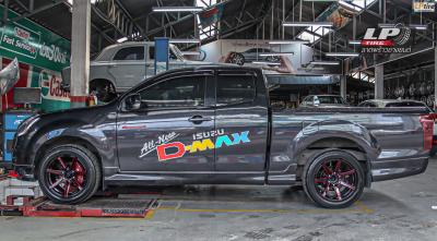 รถ - ISUZU D-MAX ล้อแม็ก - EmotionR V08 ดำเงามิลลิ่งก้านแดง สเปค - 18x9 ET20 6x139.7
ยาง - YOKOHAMA NEOCA AD08RS เบอร์ - 255/50-18