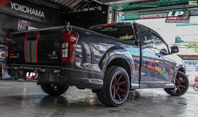 รถ - ISUZU D-MAX ล้อแม็ก - EmotionR V08 ดำเงามิลลิ่งก้านแดง สเปค - 18x9 ET20 6x139.7
ยาง - YOKOHAMA NEOCA AD08RS เบอร์ - 255/50-18