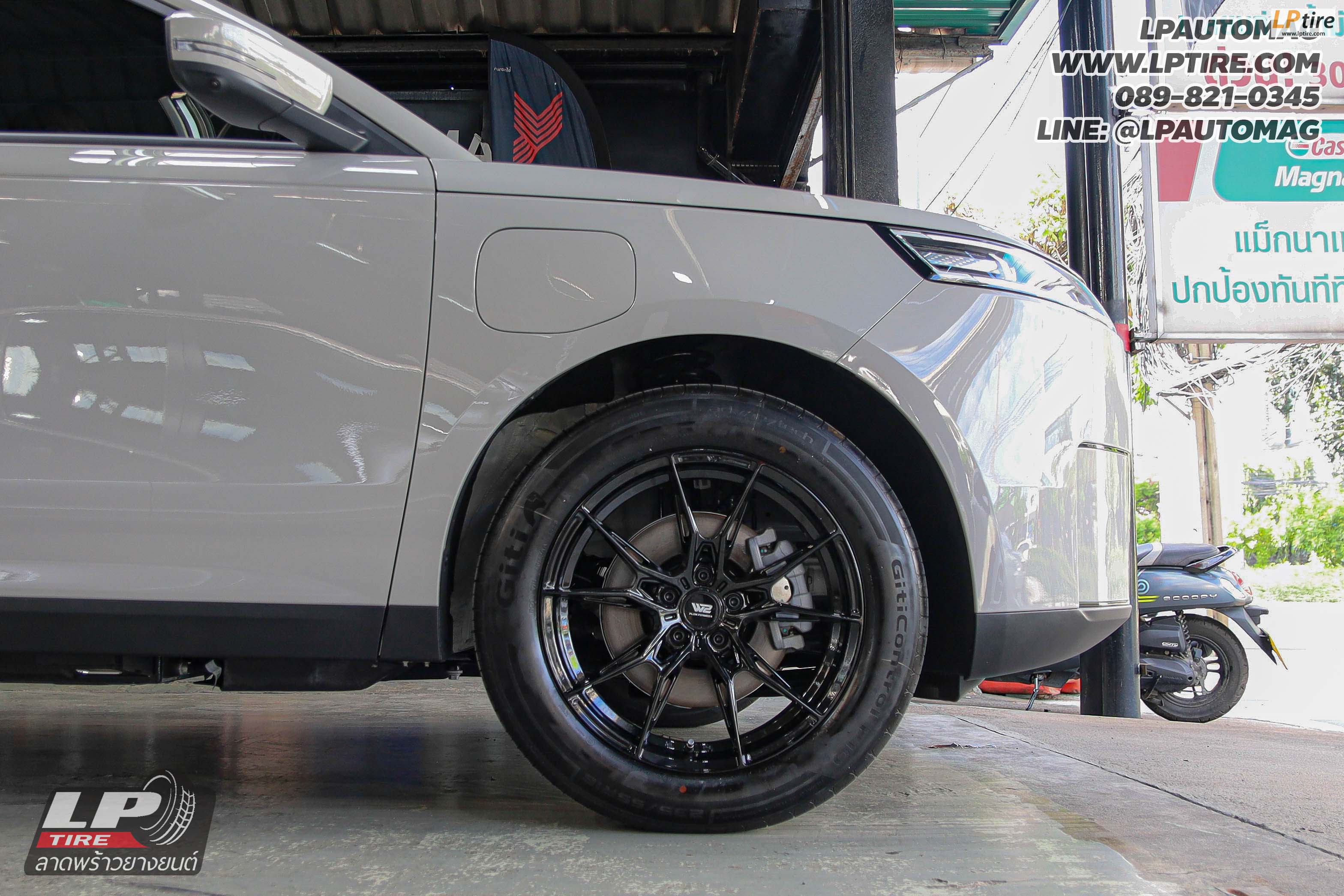 รถ - JAECOO J5 ล้อแม็ก - W2 Wheels WFF-F FlowForming Crystal Black สเปค - 18x8.5 ET35 5x108
ใช้ยางเดิม