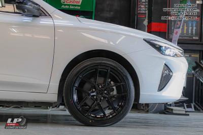 รถ - MG ES ล้อแม็ก -VAGE VF013 ดำเงา สเปค - 18x8.5 ET35 5x112-5x114.3 ยาง - YOKOHAMA V552
เบอร์ - 225/45-18