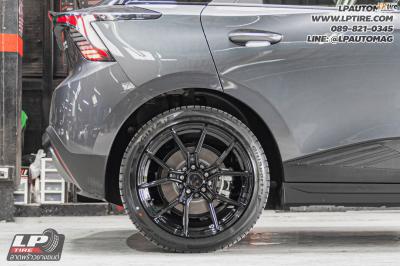 รถ - MG 4 ล้อแม็ก - VAGE VFX04 FlowForming BLACK สเปค -18x8.5 ET35 5x112-5x114.3 ยาง - GITI Sport S2 เบอร์ - 225/45-18